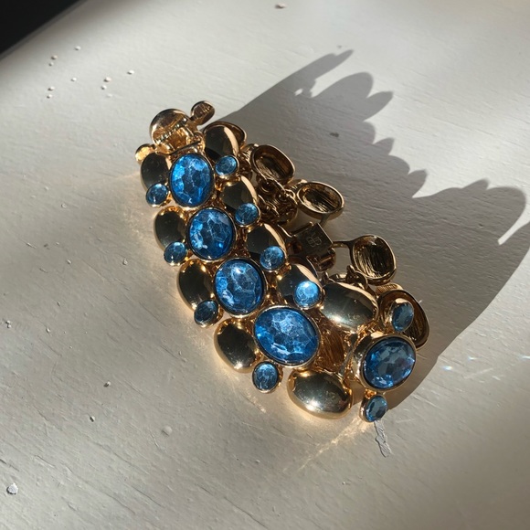 Banana republic blue crystal bracelet - Picture 2 of 2